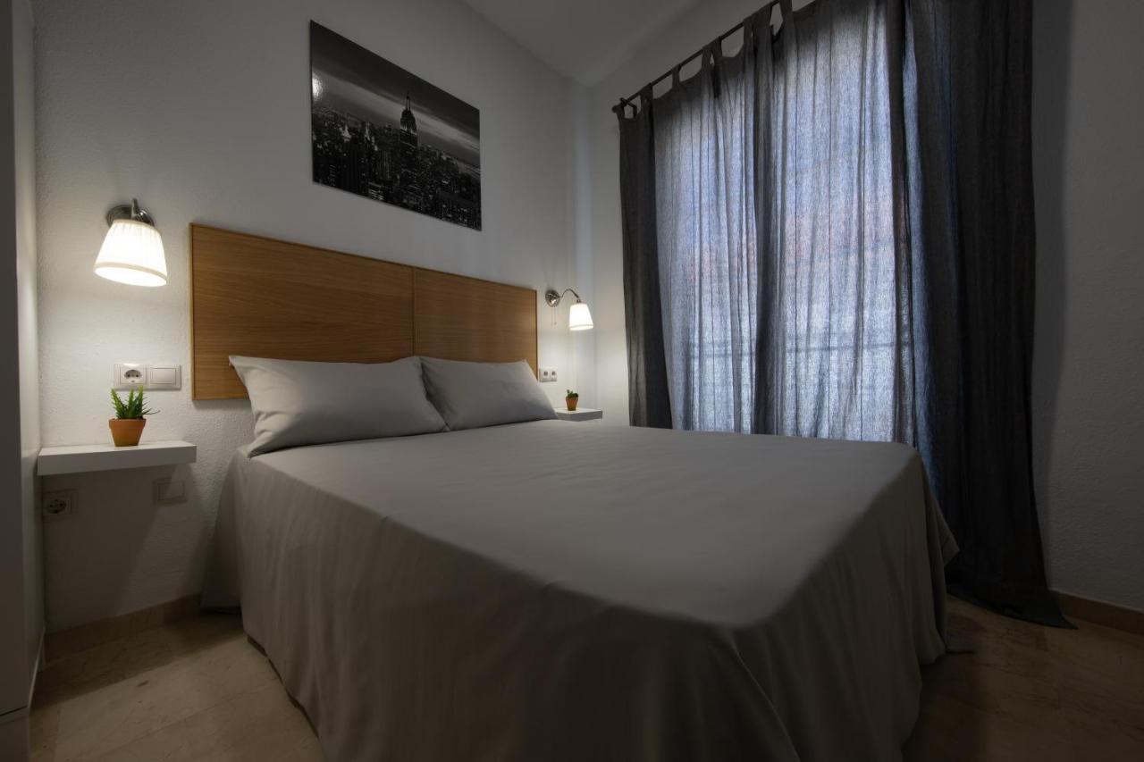 Private Rooftop & Elegant Studio - Center By Rems Apartment Málaga Exterior foto