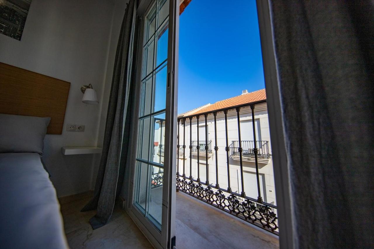 Private Rooftop & Elegant Studio - Center By Rems Apartment Málaga Exterior foto